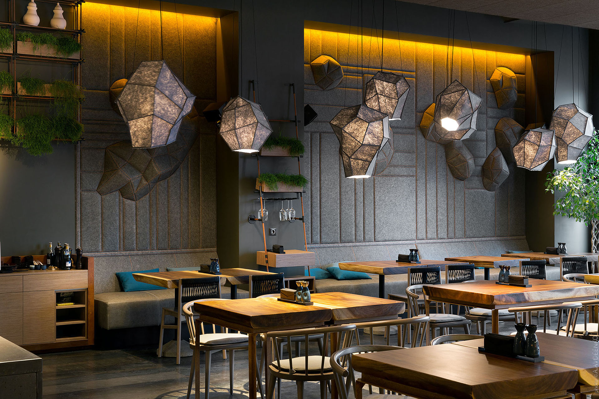 Restaurants-Cafe